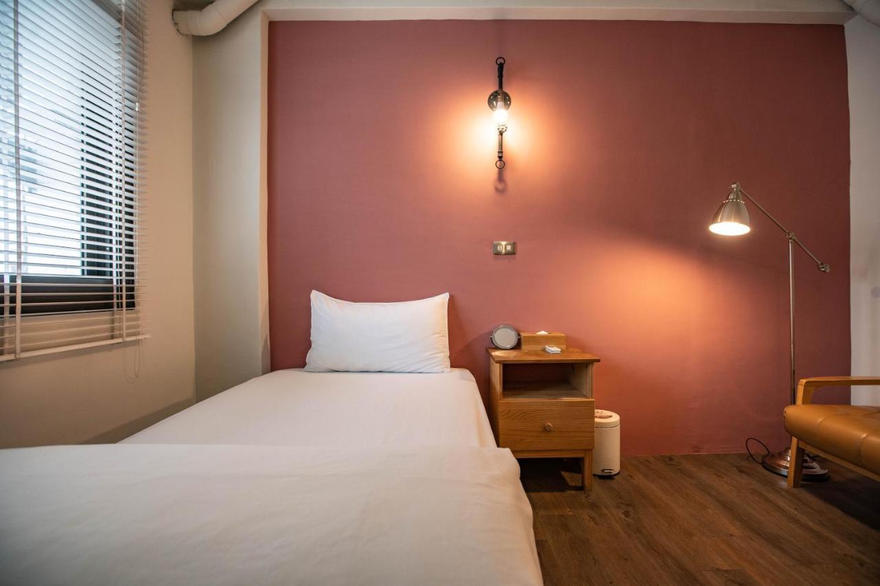 Cozy House Hostel Хуалиен Сити Екстериор снимка