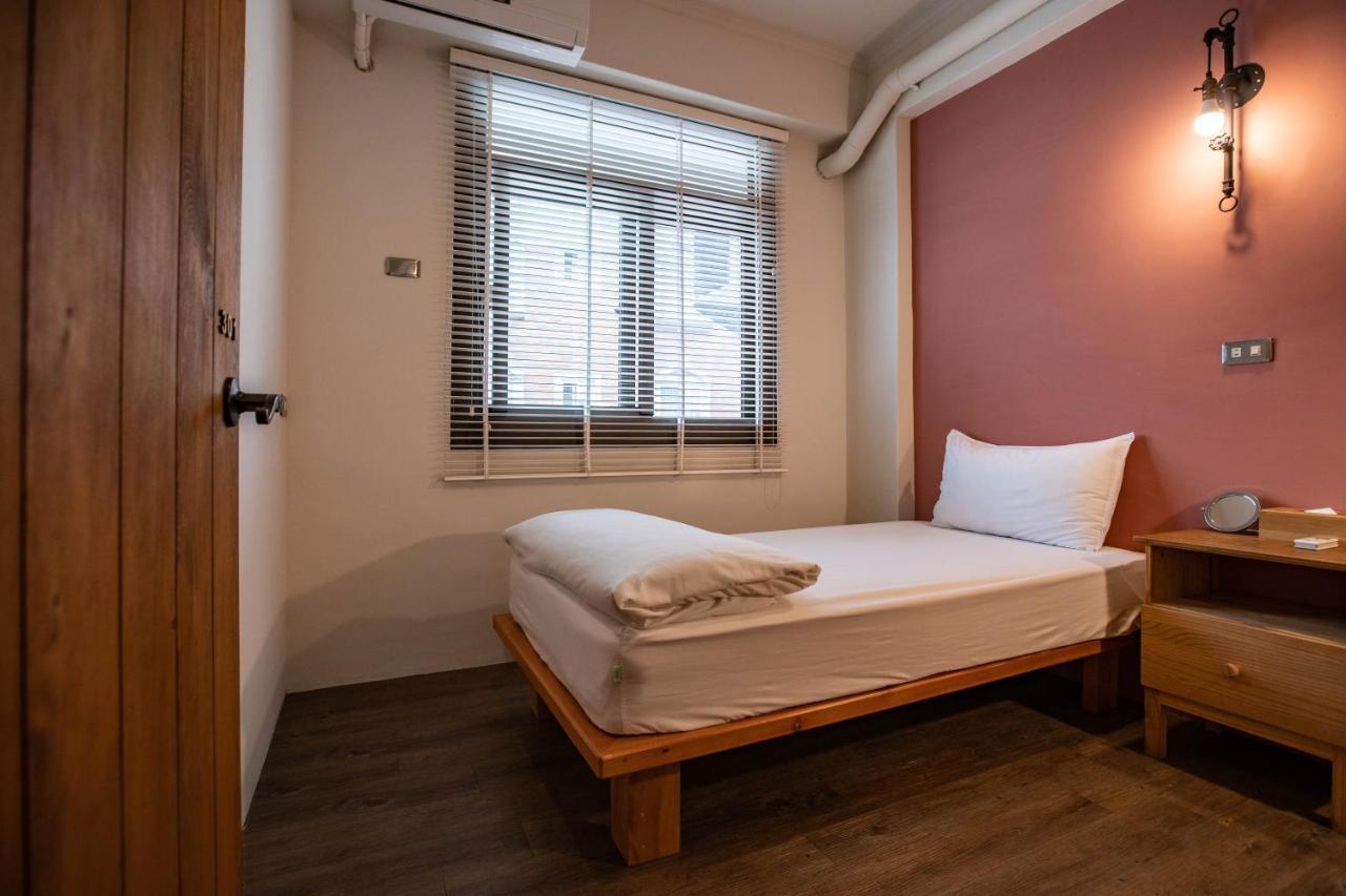 Cozy House Hostel Хуалиен Сити Екстериор снимка