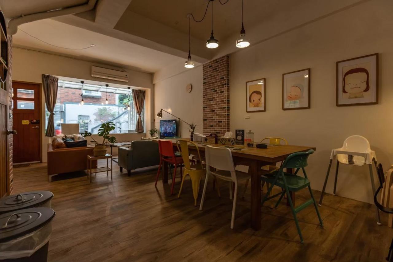 Cozy House Hostel Хуалиен Сити Екстериор снимка